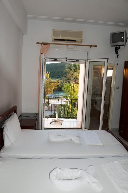 Hotel Glaros Ammoudia Room photo