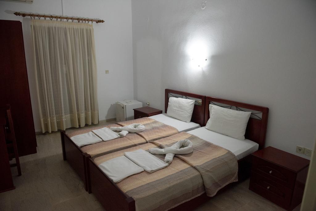 Hotel Glaros Ammoudia Room photo
